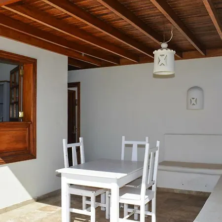 Faro Lanza Playa Blanca - Ace03100h-fyc Holiday home *