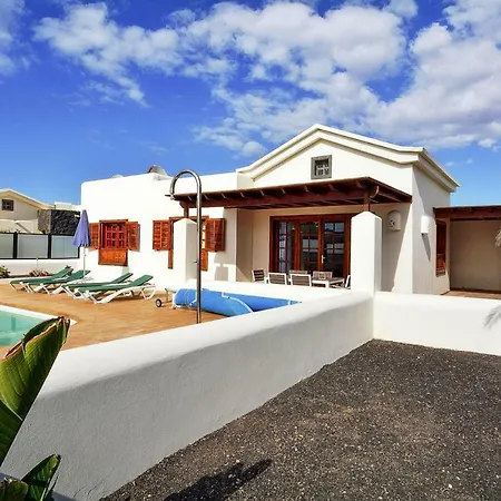 Hébergement de vacances Faro Lanza Playa Blanca - Ace03100h-fyc *